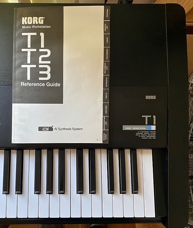 KORG T1 デジタルシンセサイザー88鍵