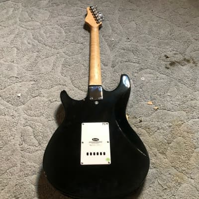 Behringer iAXE 393 Electric Guitar - Used (QS344) image 5
