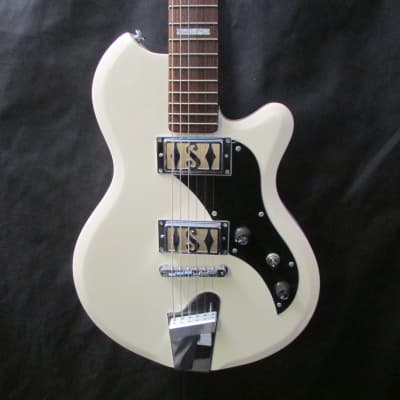 Supro 2020AW Westbury Dual Pickup Island Series Electric Guitar Antique White image 5