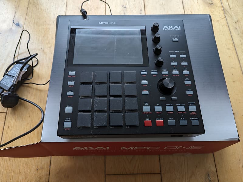 Akai MPC One Standalone MIDI Sequencer 2020 - Present - Black image 1