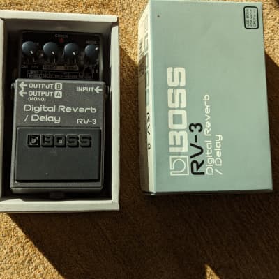 Boss RV-3 Digital Reverb/Delay