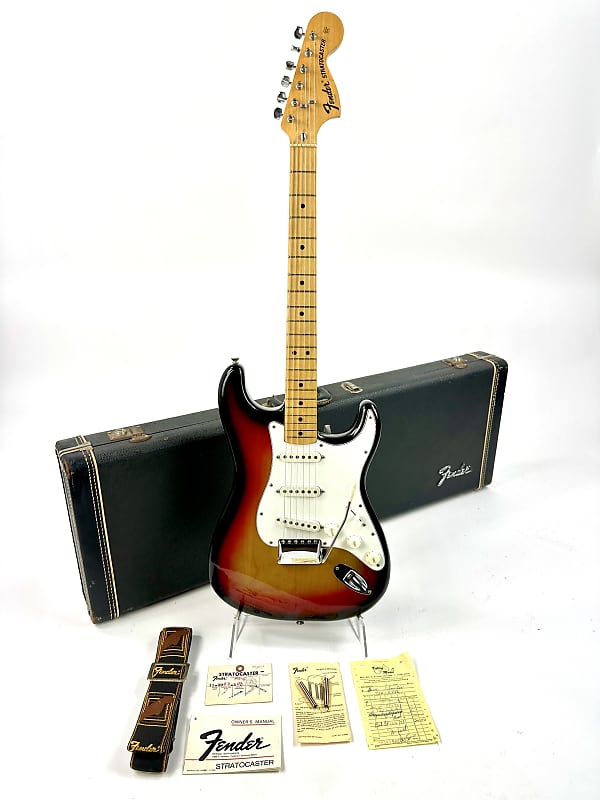 1975 Fender Stratocaster Sunburst | Reverb