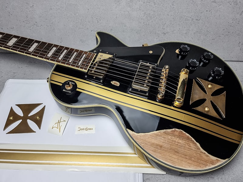 Krupi Guitars Iron Cross Guitar Decays With Metal Cross 2022 Gold