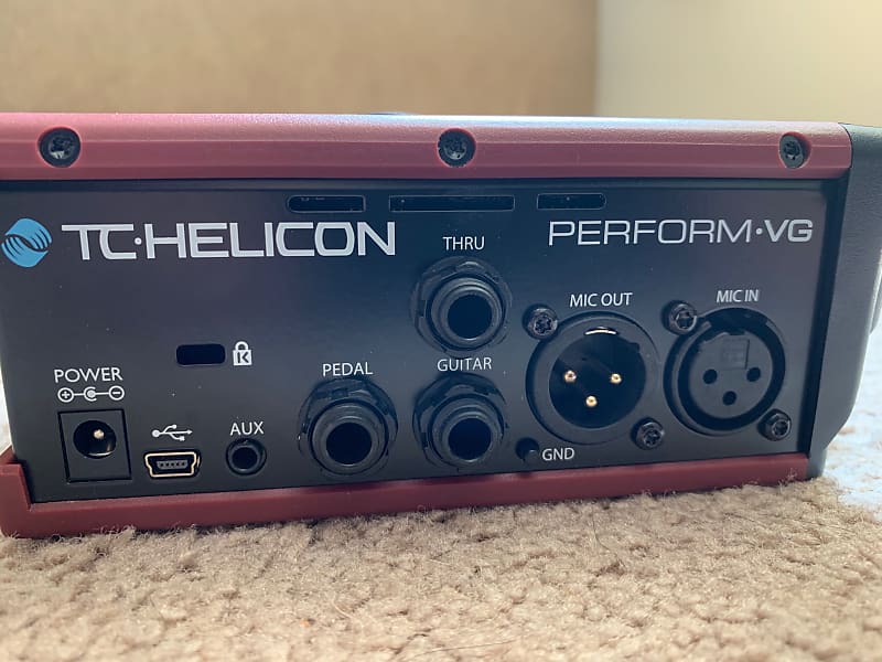TC HELICON ボーカル プロセッサーPERFORM-VG新古品 K45030000000000-00-2000x2000.jpg