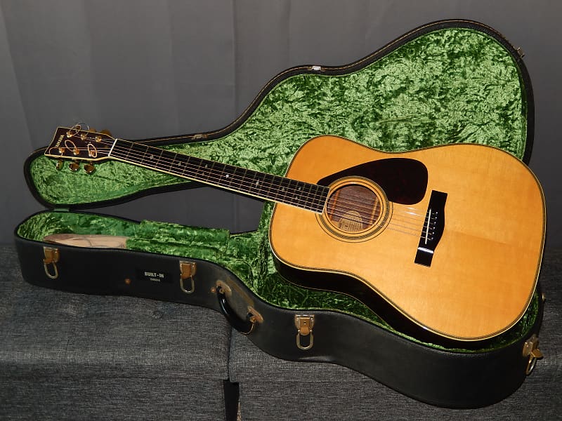 MADE IN JAPAN - YAMAHA L8 1980 - ABSOLUTELY MARVELOUS ACOUSTIC CONCERT  GUITAR