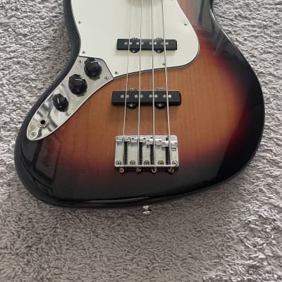 Fender Standard Jazz Bass 2017 MIM Sunburst Lefty Left-Handed 4-String Guitar image 2