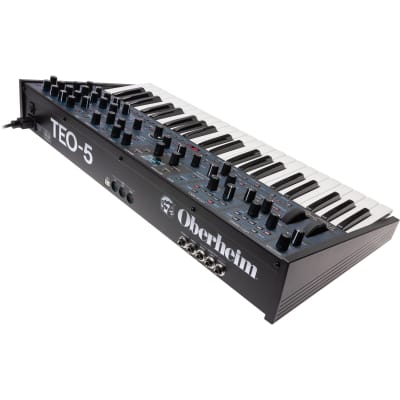 Oberheim TEO-5 44-Key 5-Voice Synthesizer | Reverb
