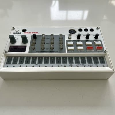 Korg Volca Sample Digital Sample Sequencer 2010s - White