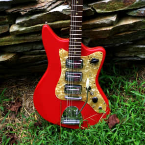 Egmond Model “3V” 1965 Red Vinyl. Electric Guitar.  Made in Holland. Used by most of the 60's Brits image 9