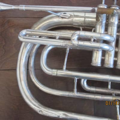King brand Silver Marching  French horn with mouthpiece, made in USA image 4