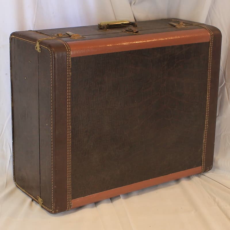 Bistre Brown Italian Accordion Hard Case 21.50" x 17" x 10" (54.50cm x 43cm x 25.50cm) image 1