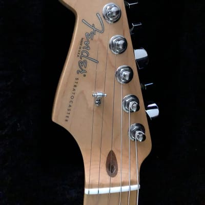 Fender Stratocaster 2011 Bueatifull Red Torino image 10
