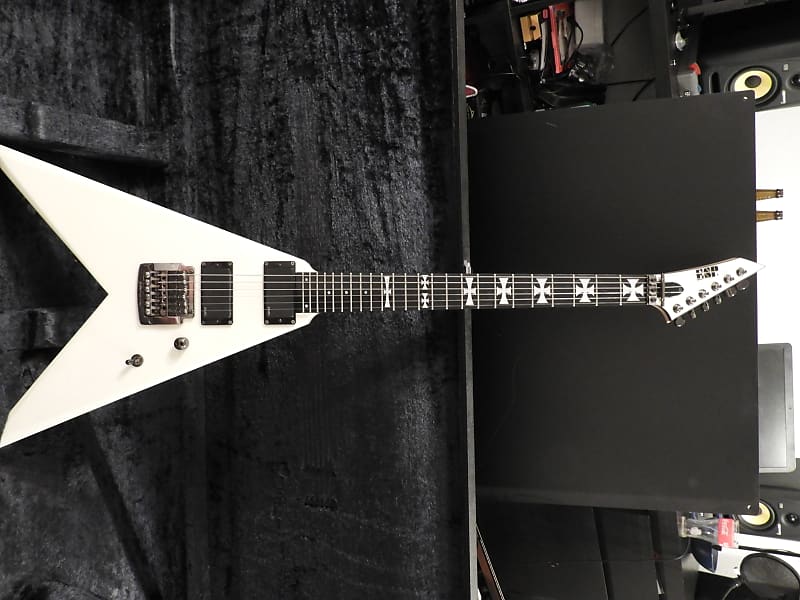 ESP Flying V NV-STD-SW, Snow White Iron Cross | Reverb