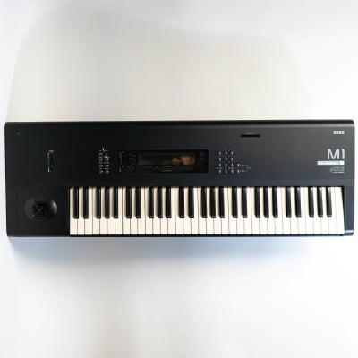 Korg M1 61-Key Synth Music Workstation - Keyboard / Synthesizer
