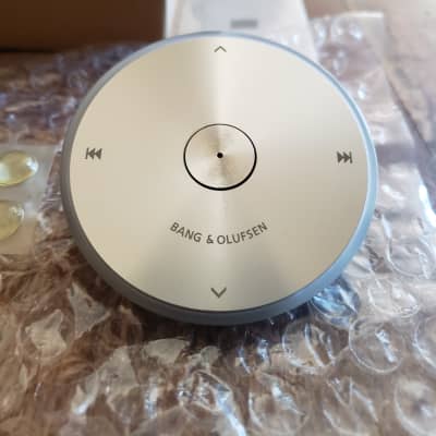 Rare B&O BEOPLAY A8, Silver, 2013, Rare Extras, 8GB iPod Rare B&O BEOPLAY A8, Silver, 2013, Rare Extras, 8GB iPod