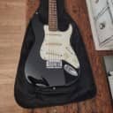 Fender Squier Stratocaster Mini 2004 Black/White