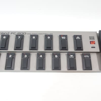 Roland FC-200 MIDI Foot Controller Battery Powered