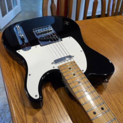 Peavey REACTOR TM 1995 Electric Guitar T-Tele “Telecaster T-Style" 22 Maple Fret American Crafted Made USA 1995 Black White Pickguard image 2