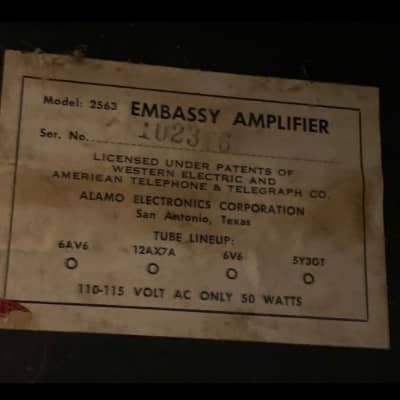 Alamo Embassy 2563 1960s USA 1x10” 6 Watt 6V6 5Y3 12AX7 Tube Combo Amp Tremolo image 5