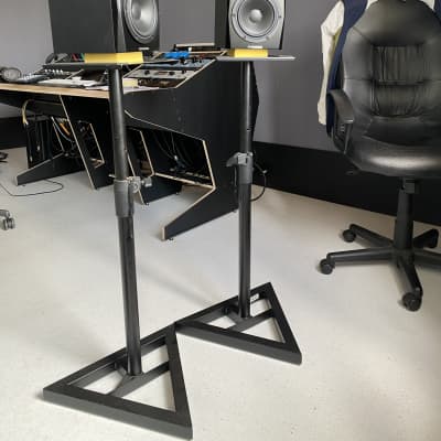 Dynaudio LYD5 2019 - Black image 5
