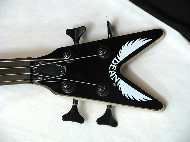 DEAN Z Metalman 2A 4-string BASS guitar w/ Active