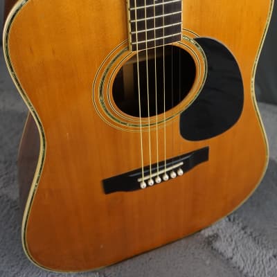 Vintage 1973 Kurosawa Jullian C-40 Classical Guitar w/ Case ...