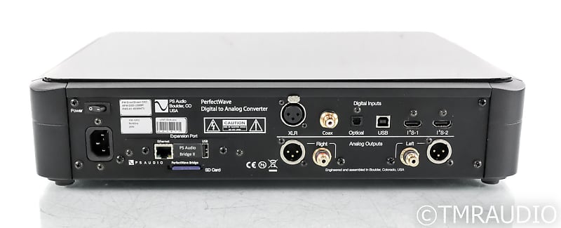 PS Audio PerfectWave DirectStream DAC; Black; Bridge II; Remote