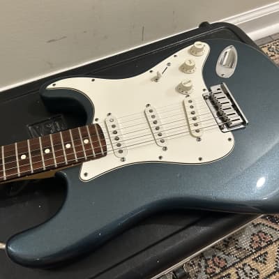 Vintage Fender Stratocaster Standard  1988  Gun Metal Blue image 3