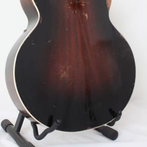 1938 Regal Prince Archtop Guitar Sunburst w/case - All original - Very rare! - image 9
