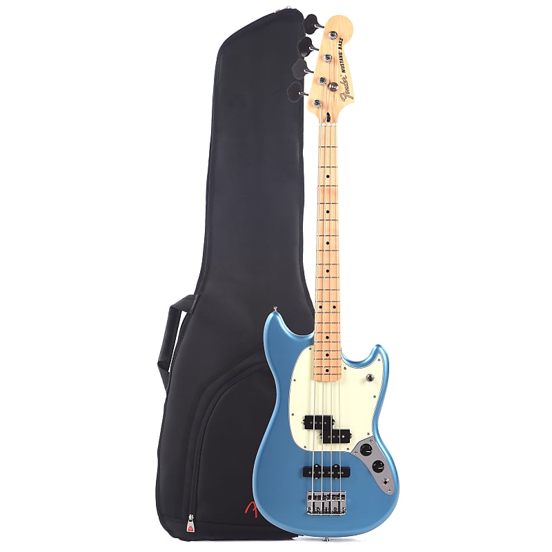 Fender Player Mustang Bass PJ MN Lake Placid Blue w/3-Ply Mint Pickguard  and Gig Bag Bundle (CME Exclusive)