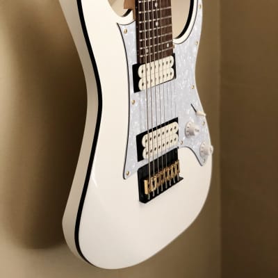Ibanez RG8570 J Custom Royal Blue Saphire – Chicago Music