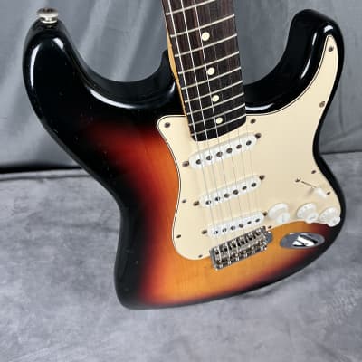 Fender American Stratocaster USA 2004 Burst image 1