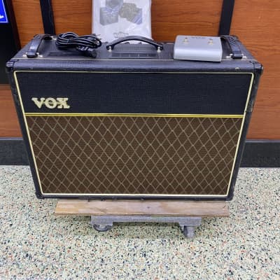 Vox AC30CC2 Custom Classic 2-Channel 30-Watt 2x12