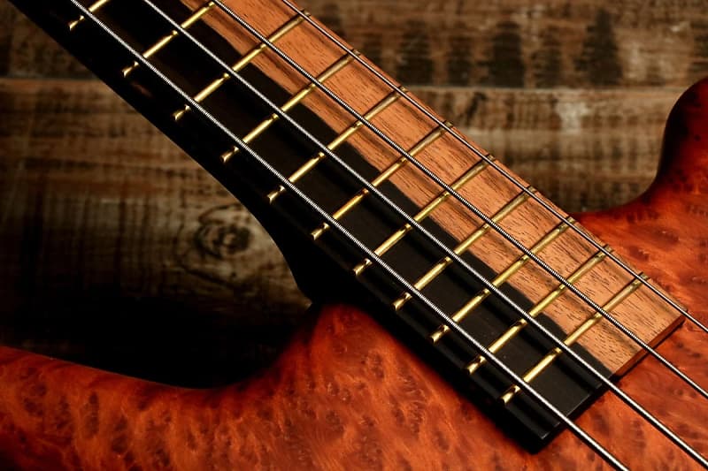 Warwick Custom Shop Thumb Bass Bolt On 4st Red Wood Natural