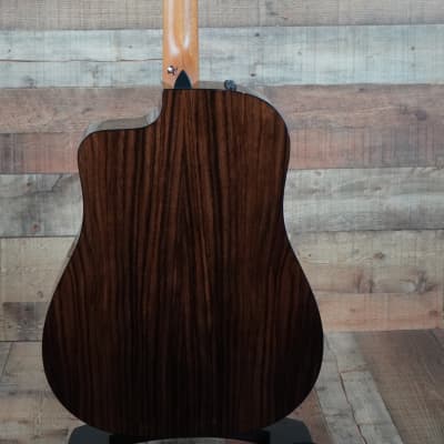 210ce Plus 6-String | Sitka Spruce Top | Layered Rosewood Back and Sides | Tropical Mahogany Neck | West African Crelicam Ebony Fretboard | Expression System® 2 Electronics | Venetian Cutaway | Aerocase image 5