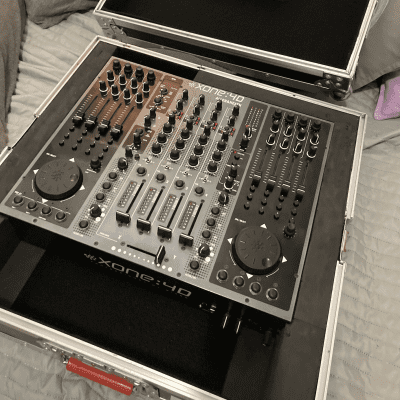 Allen & Heath XONE:4D Universal DJ Controller image 5