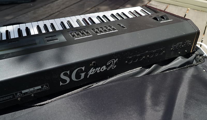 Korg SG Pro X Weighted 88-Key Keyboard