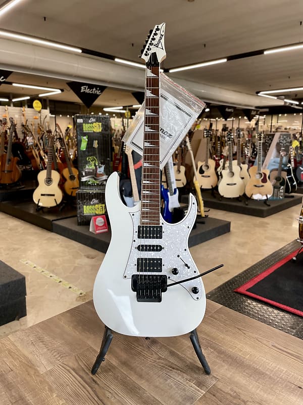 Ibanez RG350DXZ WHITE + LEVA