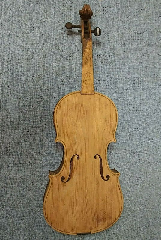 Stradivarius student deals violin