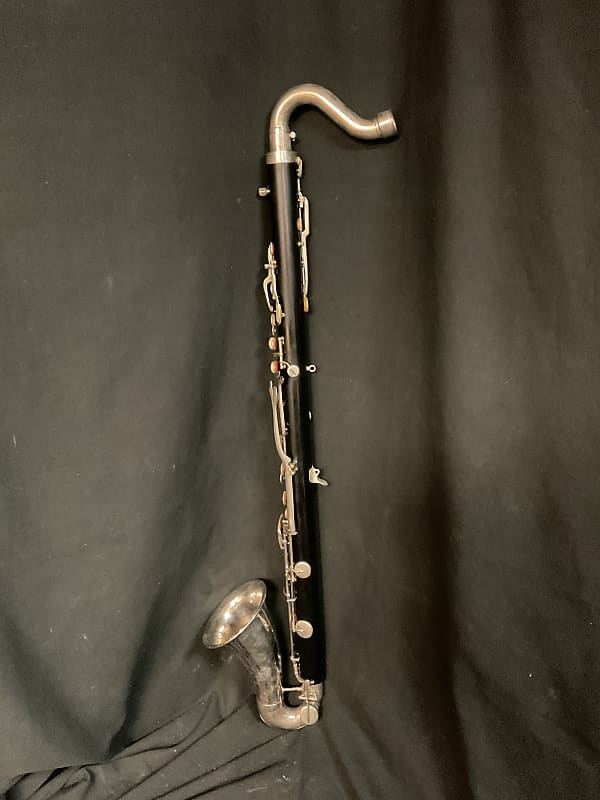 Selmer / Bundy Bass Clarinet serial 24991 - Black | Reverb