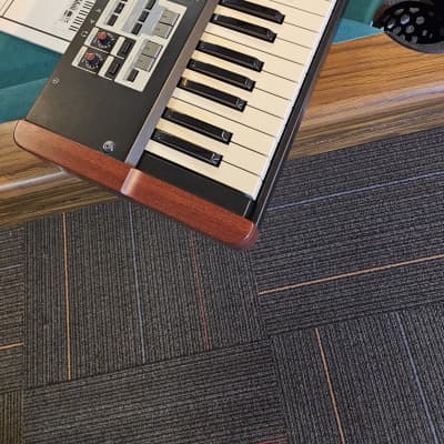 Hammond XK-1C 61-Key Portable Organ with Drawbars