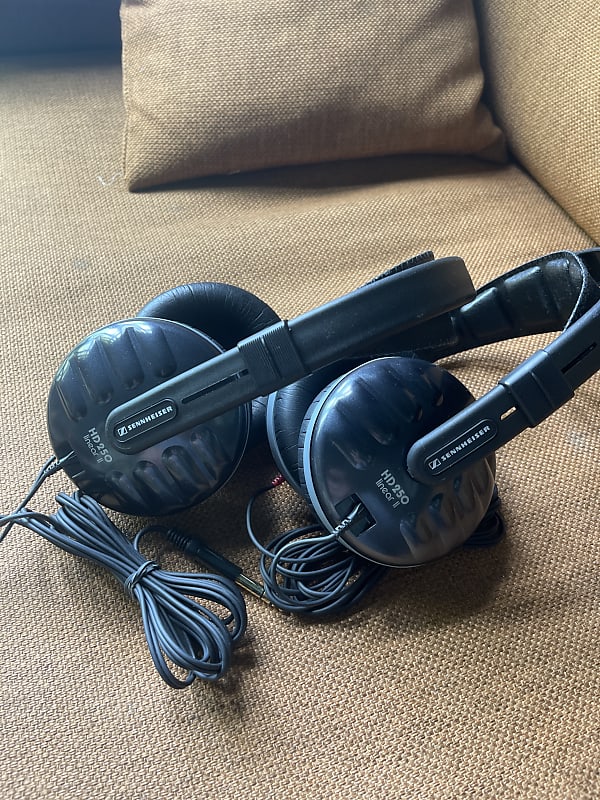 Sennheiser HD 250 linear II Reverb