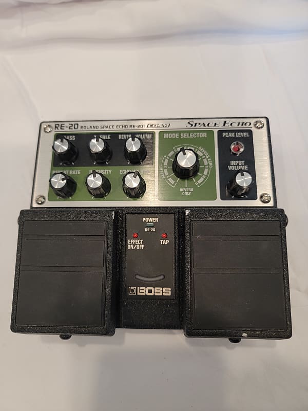 Boss RE-20 Space Echo