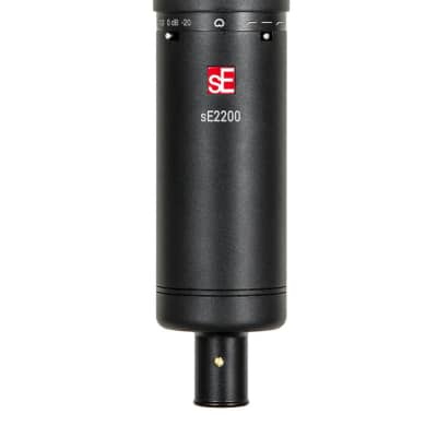 SE SE2200 Large Diaphram Cardiod Condenser Mic with Shockmount and Filter image 7
