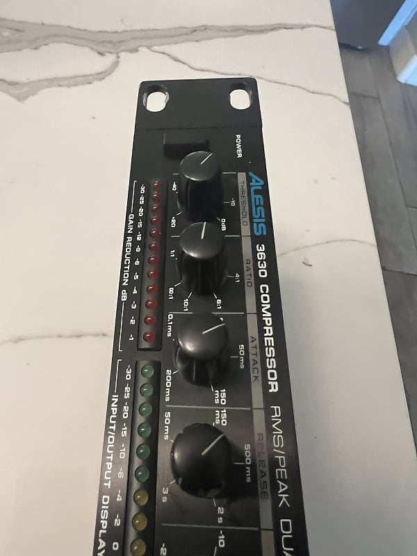 Alesis 3630 Compressor - Black | Reverb