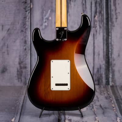 Fender Player Series Stratocaster, Pau Ferro, 3-Color Sunburst image 2