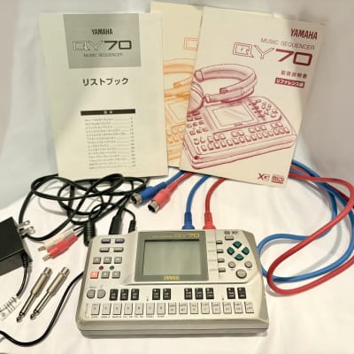 Yamaha QY70 mobile workstation sequencer with Special YAMAHA XG CD-ROM