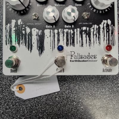 Palisades Mega Ultimate Overdrive — EarthQuaker Devices