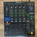Pioneer DJM-900NXS Nexus 4-Channel DJ Mixer w/ Magma Soft Case ($160 value)