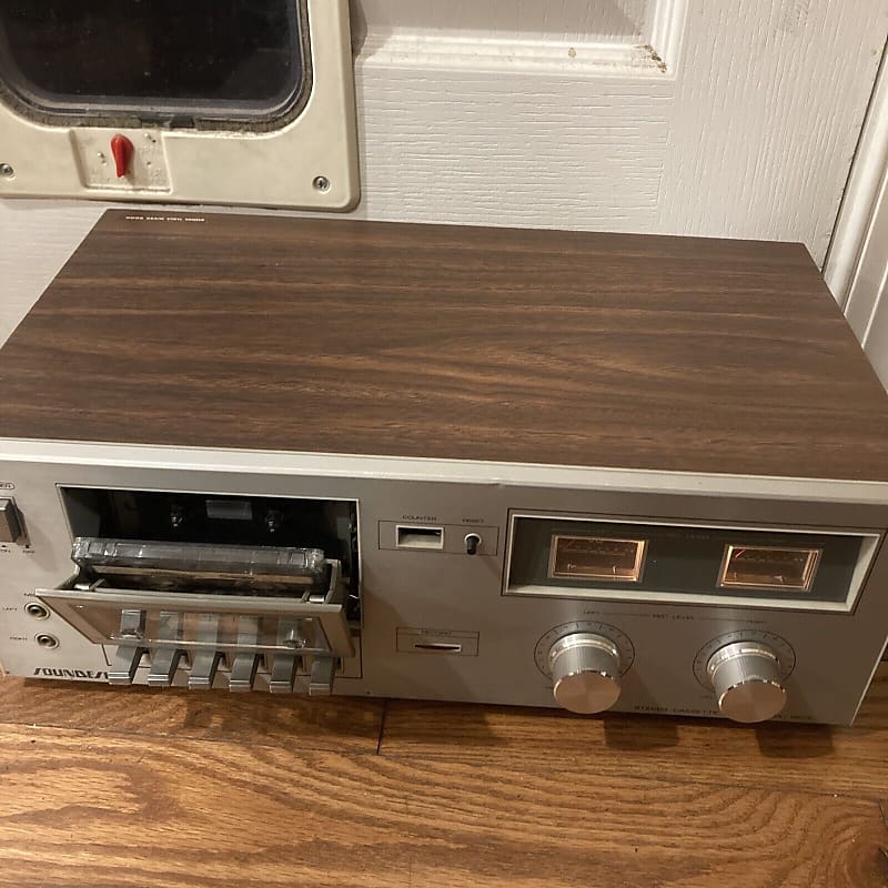 Soundesign 0475B Vintage Cassette Deck / Player Reverb